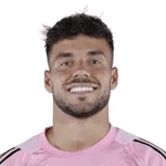 Á. Fernández